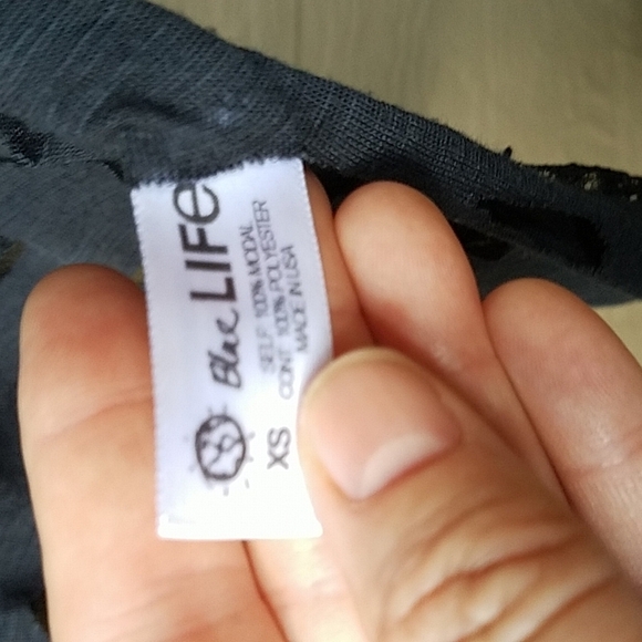 Blue Life Black 3/4 sleeve tee lace back front cutouts Modal XS - Picture 4 of 7